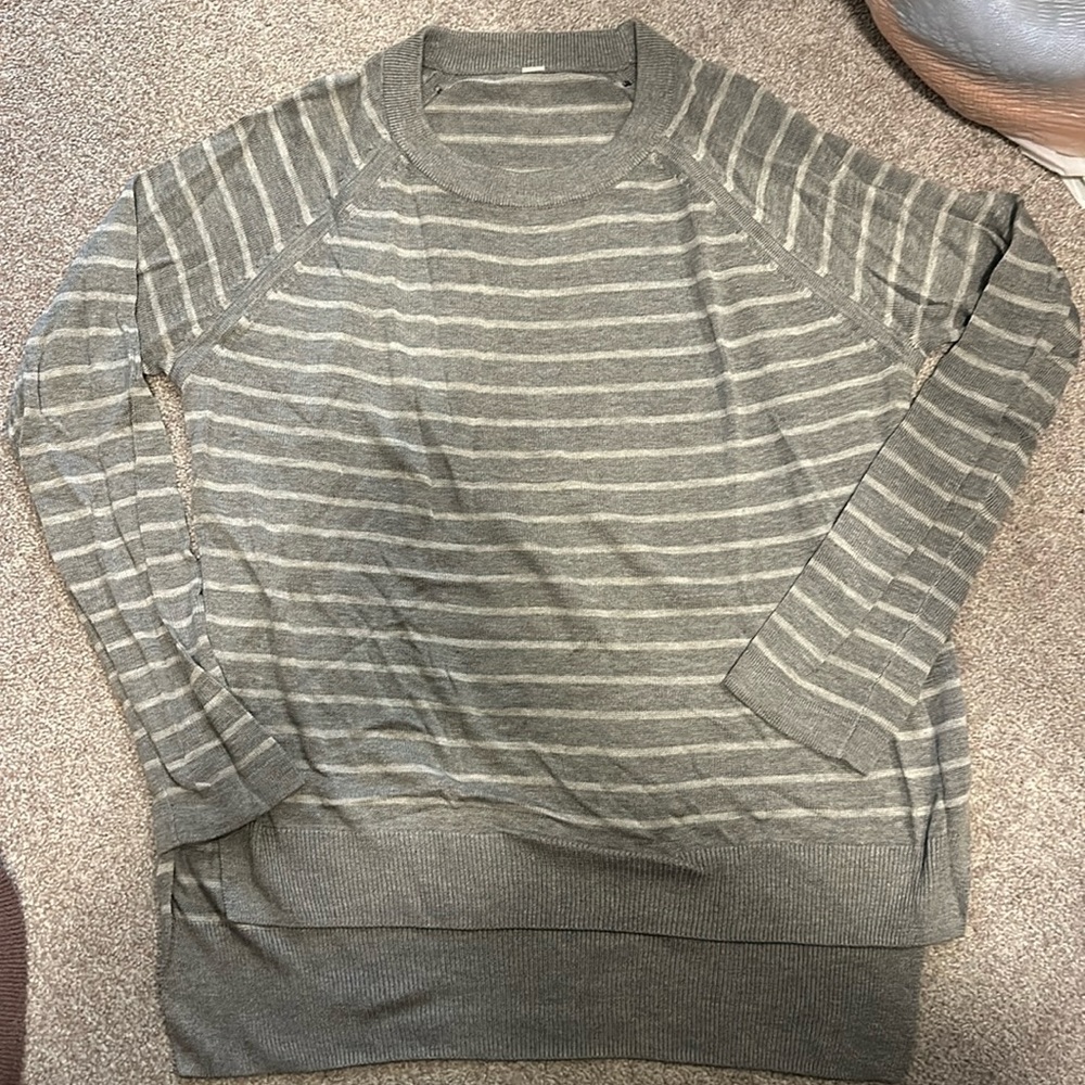 Lululemon sweater